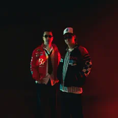 收听 No Thanks、观看音乐视频、阅读小传、查看巡演日期等 ！