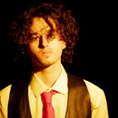 聆聽 atlas xo、觀看音樂影片、閱讀小傳、查看巡演日期等！