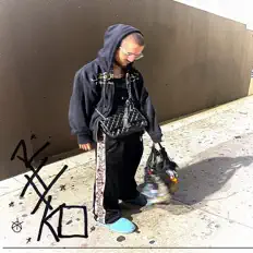 nxxko을(를) 듣고, 뮤직 비디오를 보고, 약력을 읽고, 투어 일정 등을 확인하세요!