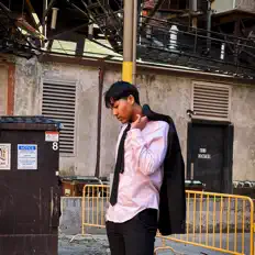 Dengarkan Ritey, tonton video musik, baca bio, lihat tanggal tur & lainnya!