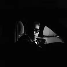 Dengarkan JEW, tonton video musik, baca bio, lihat tanggal tur & lainnya!