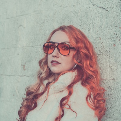 Listen to Emilia Quinn, watch music videos, read bio, see tour dates & more!