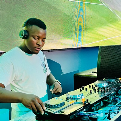 Listen to Vince deDJ, watch music videos, read bio, see tour dates & more!