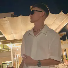 聆聽 DJ Kiliansito、觀看音樂影片、閱讀小傳、查看巡演日期等！