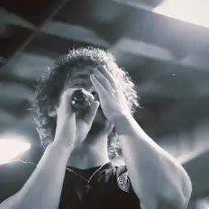 Listen to El David, watch music videos, read bio, see tour dates & more!