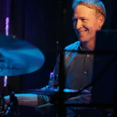 Listen to Carsten Lindholm, watch music videos, read bio, see tour dates & more!