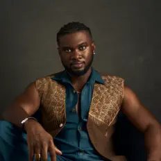 KollyDee: песни, клипы, биография, даты выступлений и многое другое.