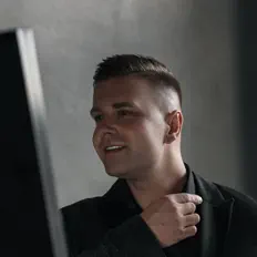 Listen to Bartosz Jagielski, watch music videos, read bio, see tour dates & more!
