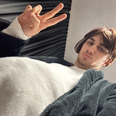 Listen to Ben Rodrigues, watch music videos, read bio, see tour dates & more!