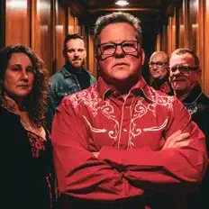 Escucha a Rev. Dave and The Sin Eaters, mira videos musicales, lee su biografía, consulta las fechas de las gira y más.