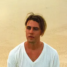 收听 Hein Cooper、观看音乐视频、阅读小传、查看巡演日期等 ！