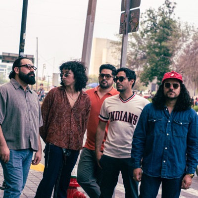 Listen to Mvlditos Hombres, watch music videos, read bio, see tour dates & more!
