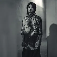 Poslechněte si interpreta Who-ya Extended, sledujte hudební videa, přečtěte si životopis, podívejte se na data turné a další informace.