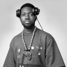 JODÉ dinle, müzik videolarını izle, biyografisini oku, tur tarihlerini ve daha fazlasını gör!