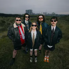 Marketplace: песни, клипы, биография, даты выступлений и многое другое.