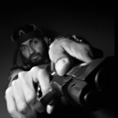 Poslechněte si interpreta Q MAX, sledujte hudební videa, přečtěte si životopis, podívejte se na data turné a další informace.