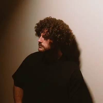 Listen to bardz, watch music videos, read bio, see tour dates & more!