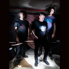 Ακούστε περιεχόμενο από Remit, παρακολουθήστε μουσικά βίντεο, διαβάστε το βιογραφικό, δείτε ημερομηνίες περιοδείας, και πολλά ακόμη!