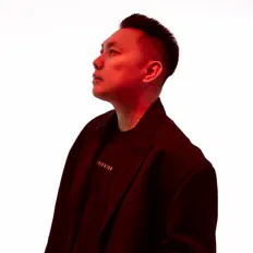 Poslechněte si interpreta МАНС, sledujte hudební videa, přečtěte si životopis, podívejte se na data turné a další informace.