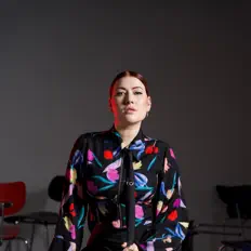 Listen to Emma Winther, watch music videos, read bio, see tour dates & more!