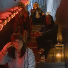 收听 Hyber、观看音乐视频、阅读小传、查看巡演日期等 ！