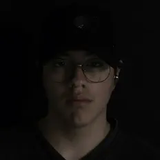 Dengarkan Christian De La Torre, tonton video musik, baca bio, lihat tanggal tur & lainnya!