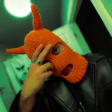 Órpheus Von Doom: песни, клипы, биография, даты выступлений и многое другое.