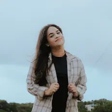 Ακούστε περιεχόμενο από Abigail Juarbe, παρακολουθήστε μουσικά βίντεο, διαβάστε το βιογραφικό, δείτε ημερομηνίες περιοδείας, και πολλά ακόμη!