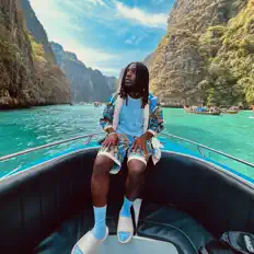 Lil Jay Wopを聴いたり、ミュージックビデオを鑑賞したり、経歴やツアー日程などを確認したりしましょう！