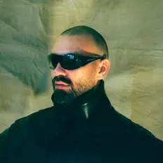 Escucha a PLUSHY, mira vídeos musicales, lee la biografía, consulta fechas de giras y mucho más.