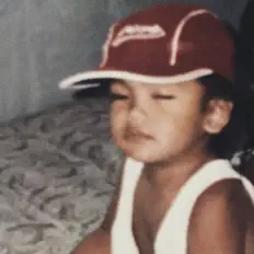 Poslechněte si interpreta Cuervo Messiah, sledujte hudební videa, přečtěte si životopis, podívejte se na data turné a další informace.