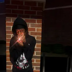 收听 TaySoja、观看音乐视频、阅读小传、查看巡演日期等 ！