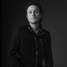 Listen to Yann Perreau, watch music videos, read bio, see tour dates & more!