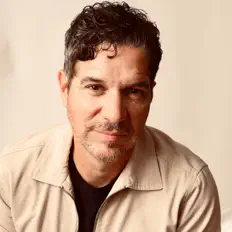 聆聽 Steve Garrett、觀看音樂影片、閱讀小傳、查看巡演日期等！