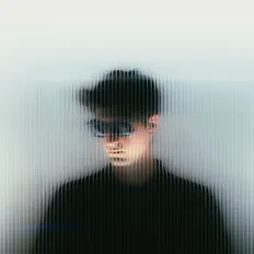 聆聽 Saverio、觀看音樂影片、閱讀小傳、查看巡演日期等！