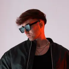 Listen to Chris El Greco, watch music videos, read bio, see tour dates & more!