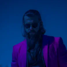 Posłuchaj wykonawcy Zorak, obejrzyj teledyski, przeczytaj biografię, zobacz daty tras koncertowych i nie tylko!