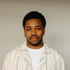 Poslechněte si interpreta RemiiD, sledujte hudební videa, přečtěte si životopis, podívejte se na data turné a další informace.