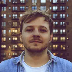 Listen to Thom Artway, watch music videos, read bio, see tour dates & more!