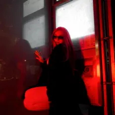 Posłuchaj wykonawcy Miss Nanaa, obejrzyj teledyski, przeczytaj biografię, zobacz daty tras koncertowych i nie tylko!