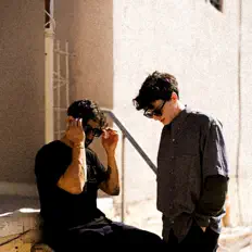 Ouça Cerro Dublín, assista a videoclipes, leia a biografia, veja as datas das turnês e mais!