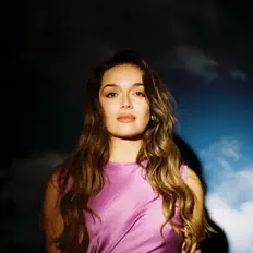 Listen to Emma Zander, watch music videos, read bio, see tour dates & more!