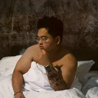 Poslechněte si interpreta undefined, sledujte hudební videa, přečtěte si životopis, podívejte se na data turné a další informace.