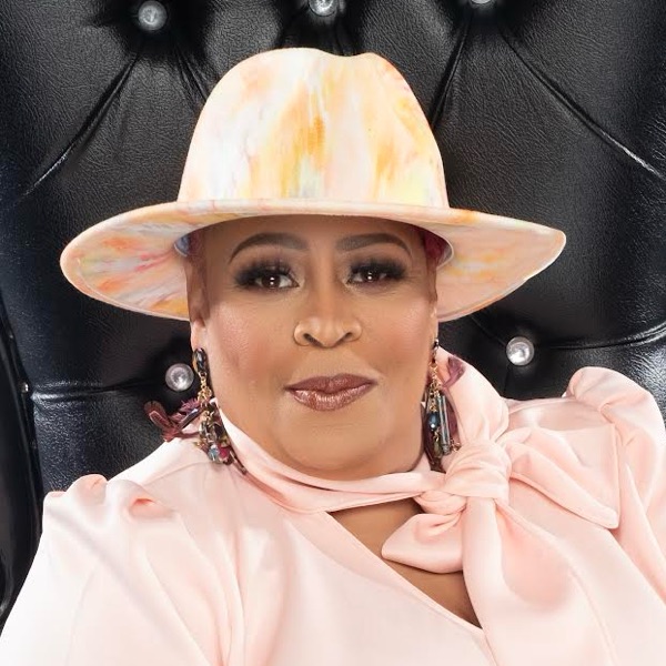 Lady Alma's avatar
