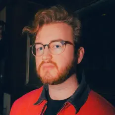 Kell Martinを聴いたり、ミュージックビデオを鑑賞したり、経歴やツアー日程などを確認したりしましょう！