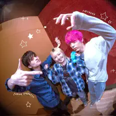 聆聽 Navy HERETIC、觀看音樂影片、閱讀小傳、查看巡演日期等！