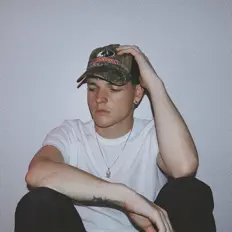 收听 Brandon Sozo、观看音乐视频、阅读小传、查看巡演日期等 ！