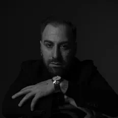 Ouve Spartak Mgeryan, vê vídeos de música, lê a biografia, vê as datas da digressão e muito mais!