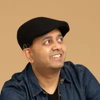 收听 undefined、观看音乐视频、阅读小传、查看巡演日期等 ！