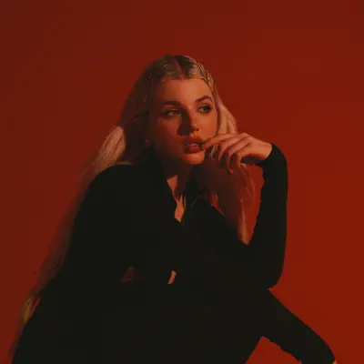 Listen to ULIANA ROYCE, watch music videos, read bio, see tour dates & more!